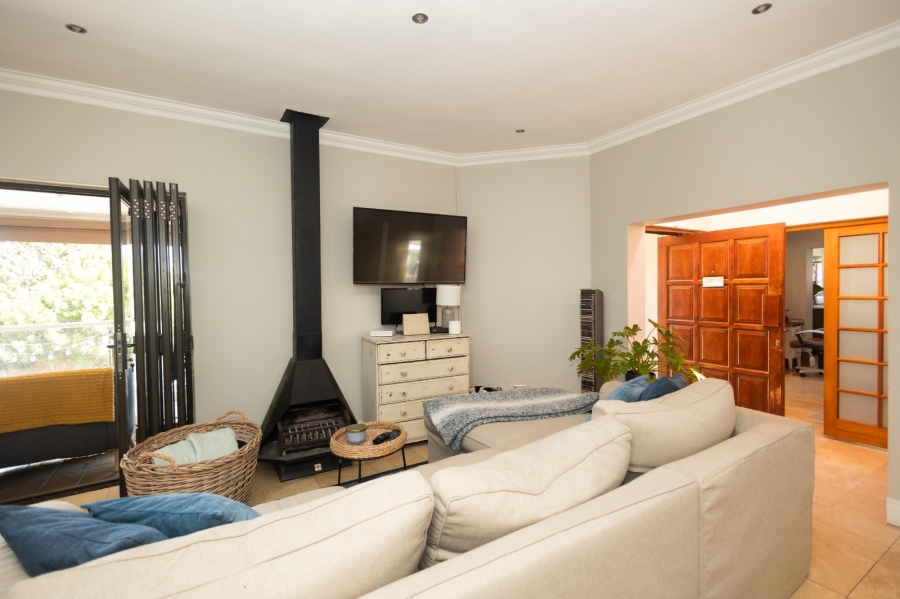 To Let 5 Bedroom Property for Rent in De Bron Western Cape